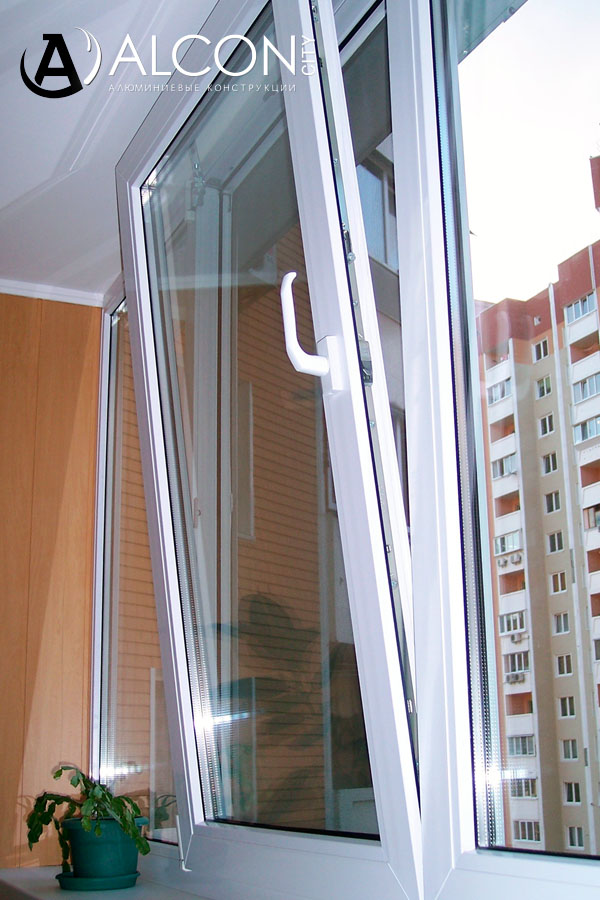 Поворотно-откидные алюминиевые окна в Коврове