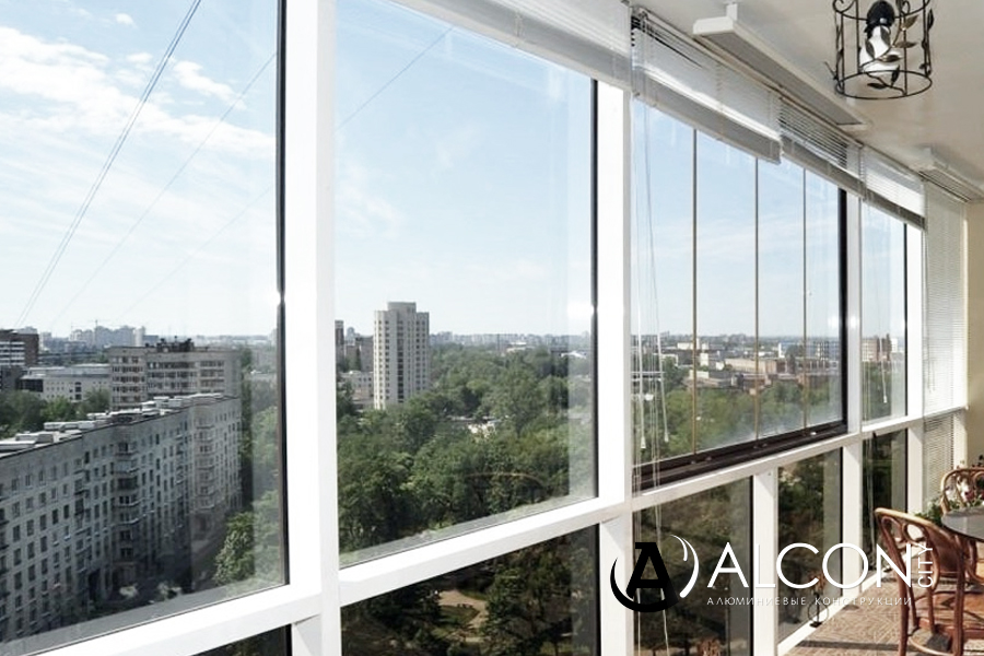 Панорамное остекление балконов в Коврове